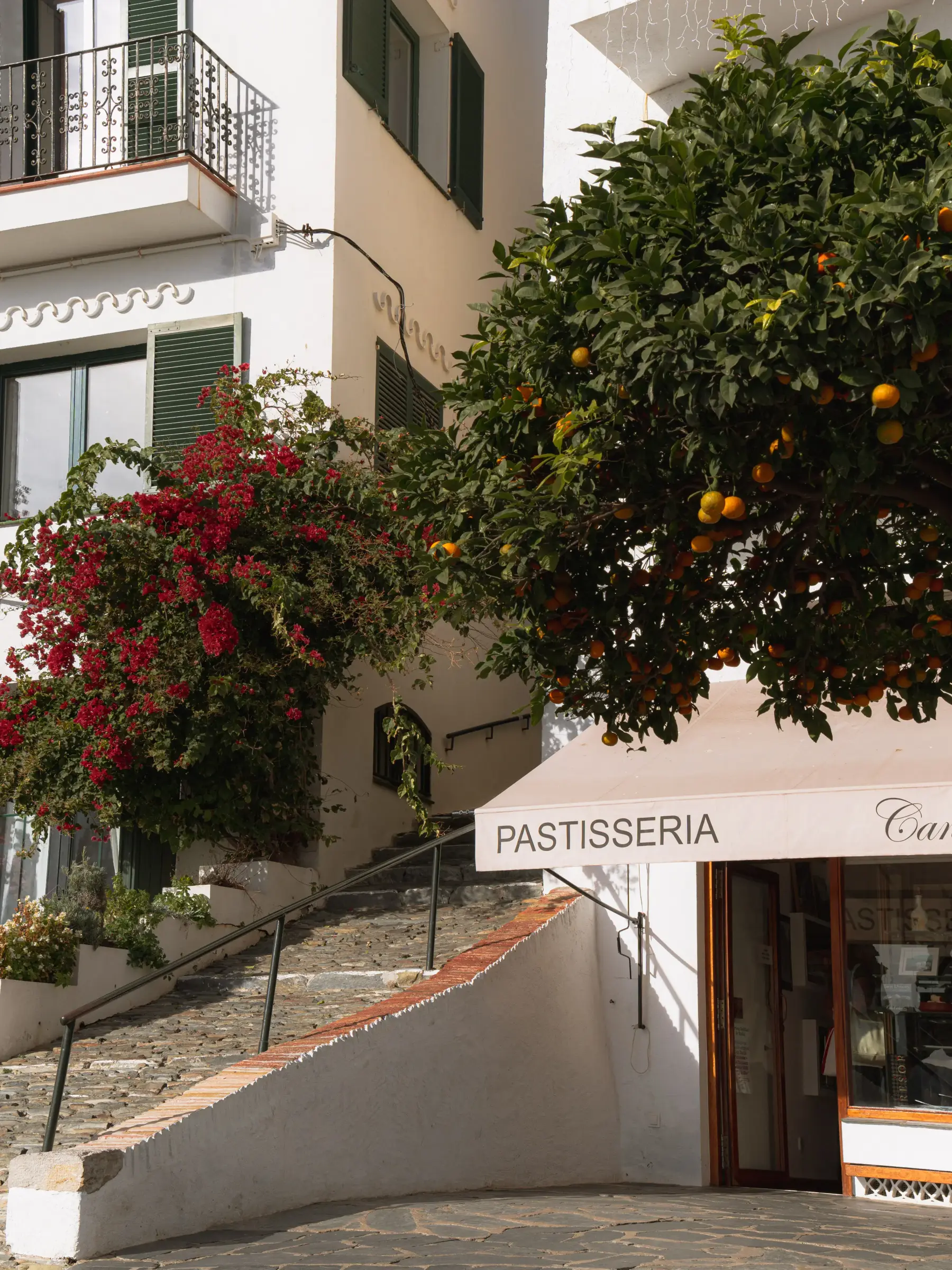Cadaqués pastisseria, baker's hands shaping dough